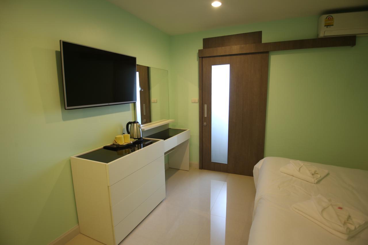 Trebel Pattaya Hotel Екстериор снимка