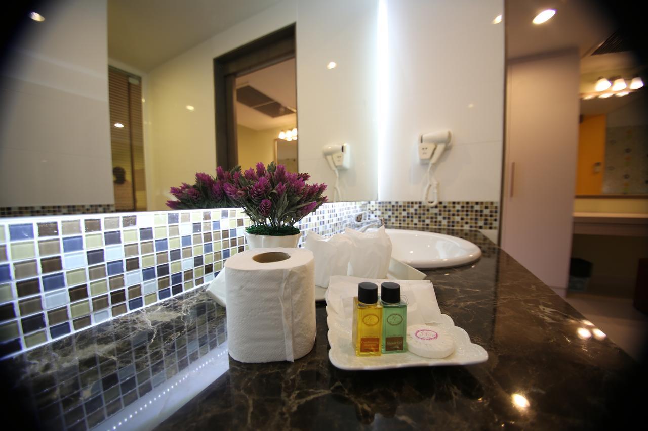 Trebel Pattaya Hotel Екстериор снимка